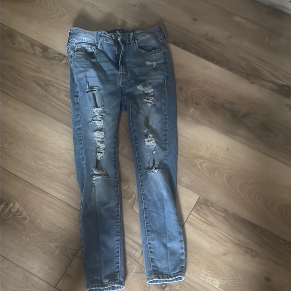 Stylish Blue Distressed Women's Jeans